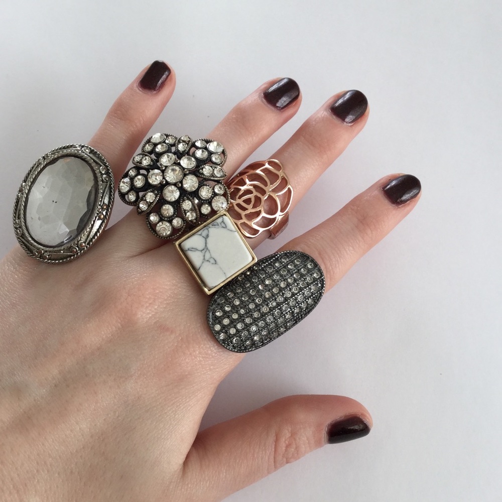 Statement Ring with Rhinestones - Picture 3 of 3